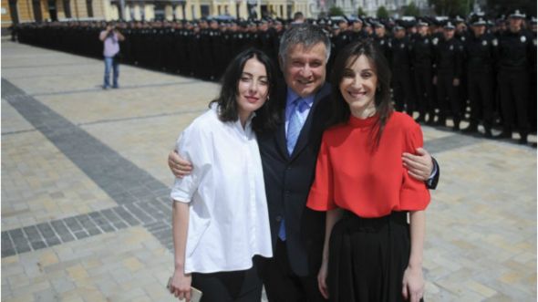Деканоїдзе і Аваков