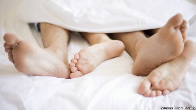 121021203434_sex_couple_624x351_sciencephotolibrary.jpg