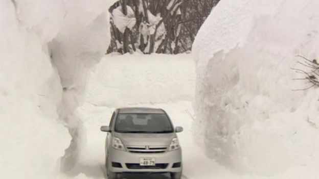 130301160540_japan_snow_512x288_bbc_nocr