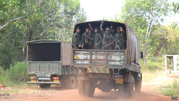 140411153117_sri_lanka_soldiers_512x288_