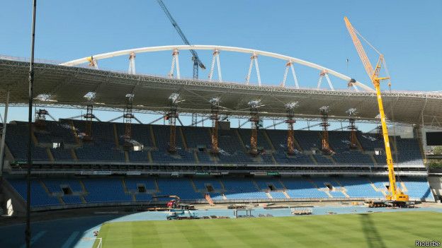 140731224839_engenhao_obras_cobertura_ol