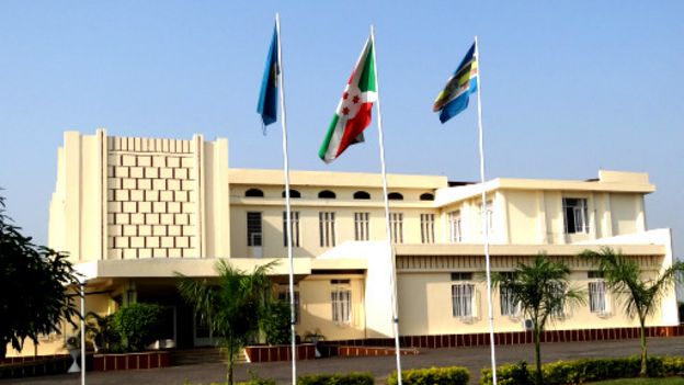 http://ichef.bbci.co.uk/news/ws/624/amz/worldservice/live/assets/images/2014/12/03/141203163534_burundi_parliament_512x288_bbc_nocredit.jpg