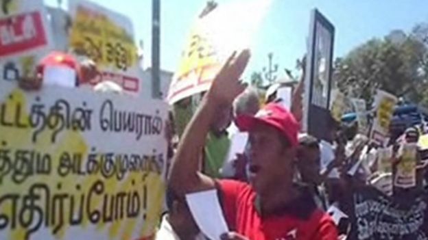 150131174048_protest_kumar_gunaratnam_51