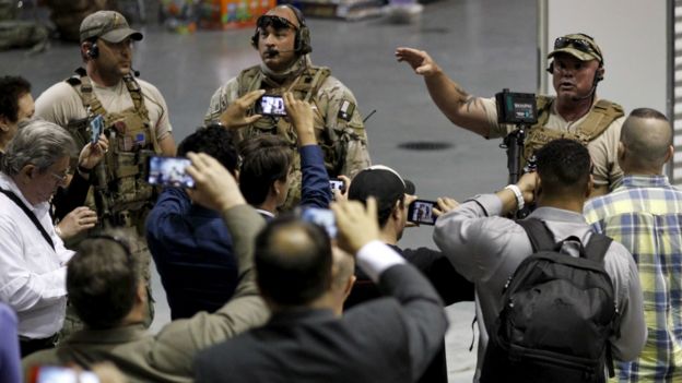 150504042226_cn_texas_garland_shooting_0