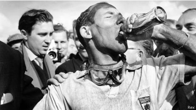 El ganador del Gran Premio de Gran Bretaña de 1957, Stirling Moss