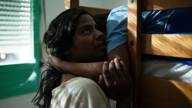 150524210037_dheepan_kaleeswari_624x351_