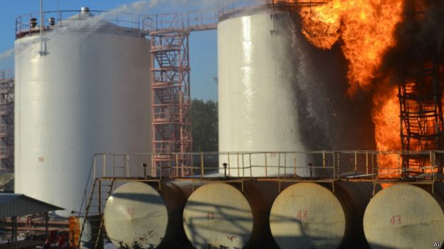 Пожар на нефтебазе