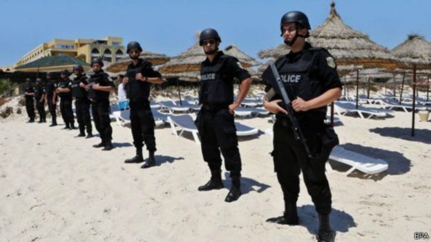 150704160628_tunisia_police_512x288_epa.