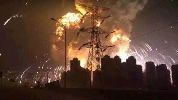 150812184730_sp_china_explosion_624x351_bbc_nocredit.jpg