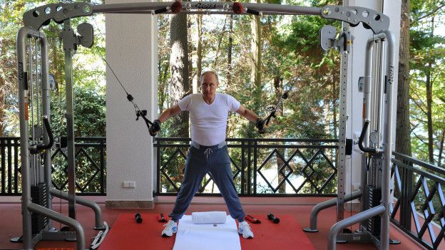 Путин на тренажере