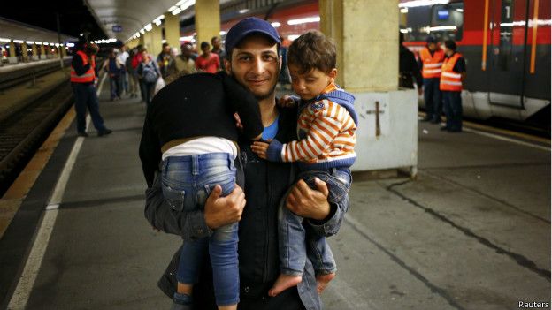 150906055452_migrant_austria_624x351_reuters.jpg