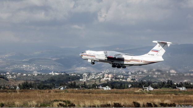Un avión de carga ruso despega del aeropuerto de Latakia, en Siria. 150910115702_plane_624x351_rianovosti.jp