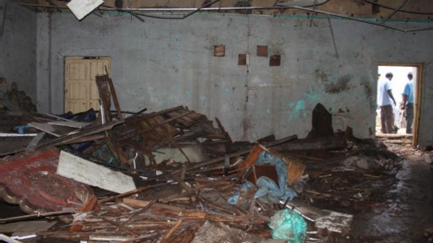 151213154013_chennai_flood_mgr_house_512