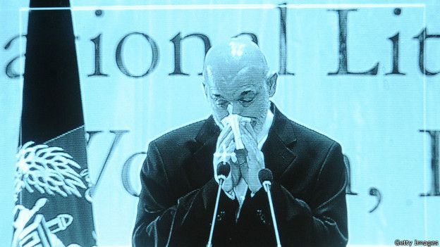 160106154804_gch_cryin_karzai_624x351_ge