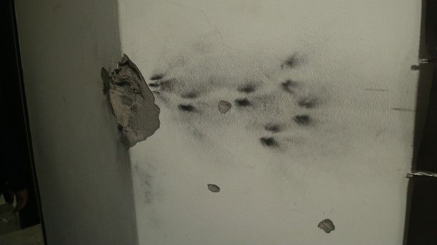 Impactos de balas en las paredes