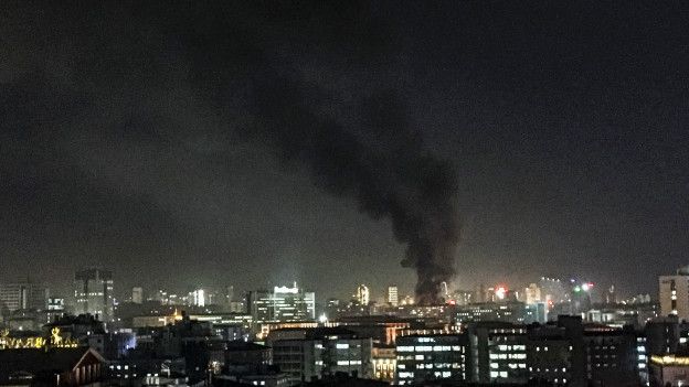 Una columna de humo en Ankara