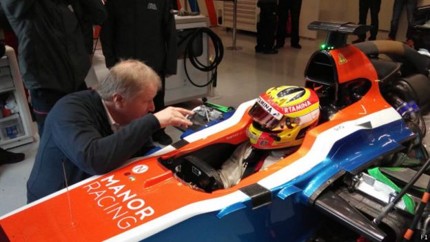 Demi pembalap Rio Haryanto, Menpora minta 'gaji PNS dipotong'