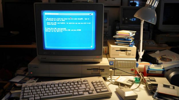 Una computadora antigua