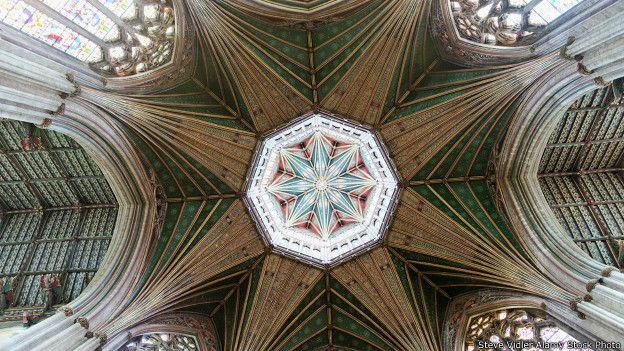 http://ichef.bbci.co.uk/news/ws/624/amz/worldservice/live/assets/images/2016/03/22/160322125517_ely_cathedral_cambridgeshire_624x351_stevevidleralamystockphoto.jpg