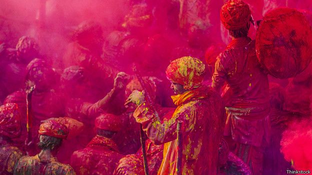 http://ichef.bbci.co.uk/news/ws/624/amz/worldservice/live/assets/images/2016/03/23/160323092319_holi_colours_avadh_624x351_thinkstock.jpg