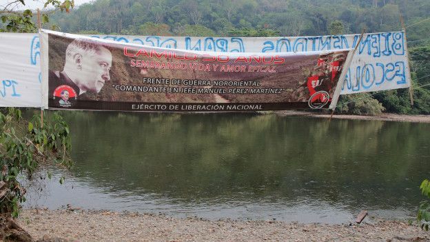 Cartel del ELN con la figura de Camilo Torres