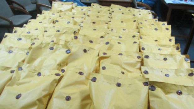 160402135736_lanka_heroin_seizure_512x28