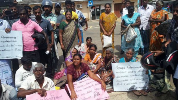 160421162442_sri_lanka_tamil_farmers_512