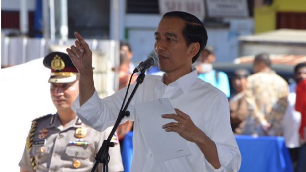 jokowi papua pasar mama