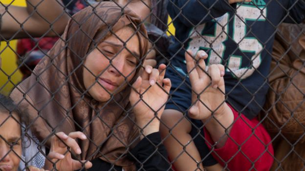160504084053_migrants_hungary_640x360_af