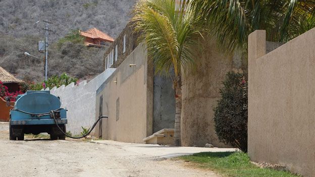 Camiones cisterna en Margarita