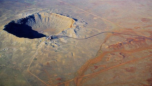 Астероид диаметром всего 250 метров стал причиной возникновения метеорного Аризонского кратера в США