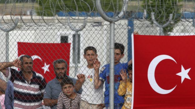 Avropada qaçqınlarla bağlı neqativ stereotiplərlə mübarizə aparmaq üçün liderlər daha çox çalışmalıdır, BMT deyib