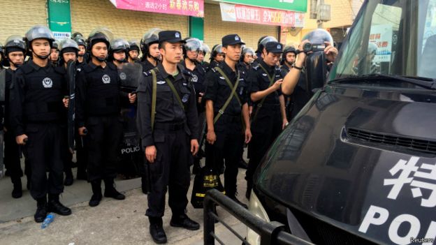 Image result for 广东陆丰警方抓捕乌坎村村民