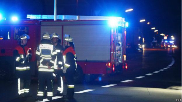 160718220643_german_train_axe_attack_624