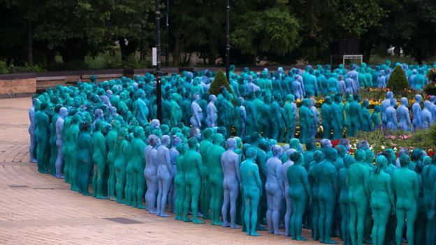 160730111134_tunick_640x360_bbc_nocredit