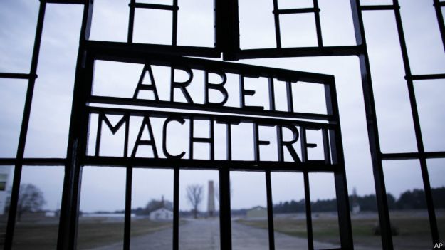 Ворота в концентрационный лагерь Заксенхаузен