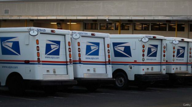 Camiones del Servicio Postal de EE.UU.