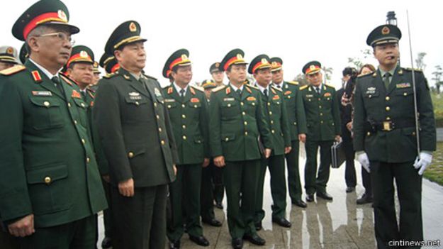 Tướng lĩnh Việt Nam thăm Trung Quốc