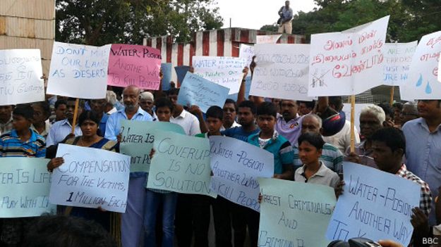 150117165806_jaffna_chunnagam_protest_51