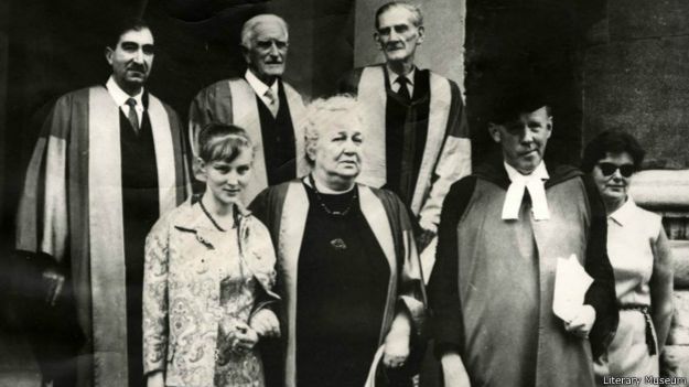 akhmatova_oxford