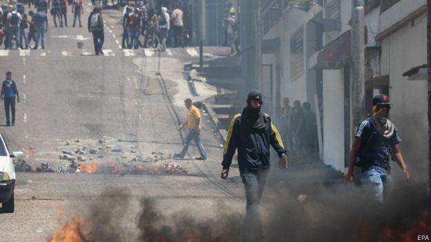 Manifestantes de oposción