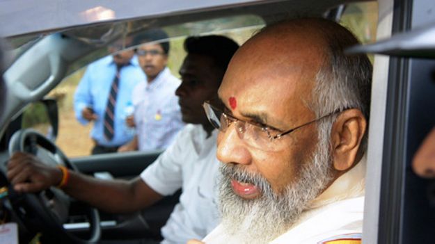 150315162200_c_v_wigneswaran_sri_lanka_n