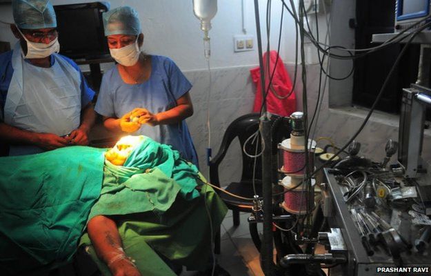 Centro cirúrgico do Hospital Aastha | Foto: Prashant Ravi