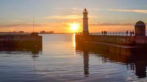 Convocatoria lectores muelle