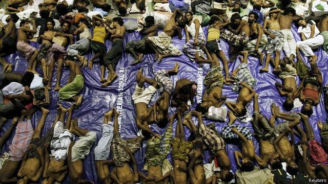 150724105711_plywood_with_the_words_640x360_reuters.jpg