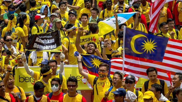150829121159_malaysia_protests_640x360_reuters_nocredit.jpg