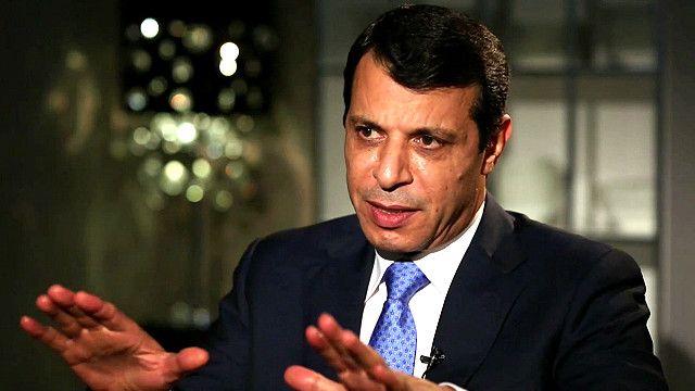 دحلان: عباس يهدف إلى تقزيم حركة فتح لتتلاءَم مع طموحاته الصغيرة