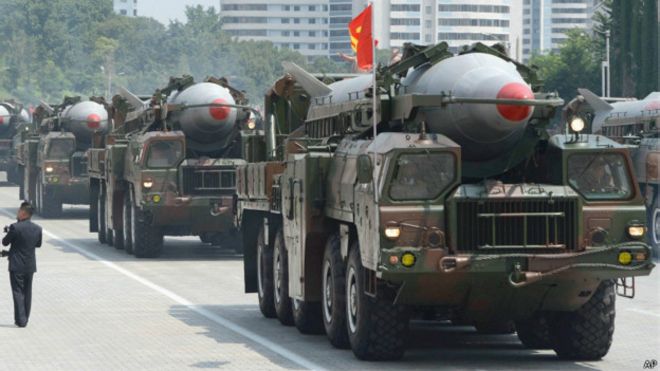 朝鲜阅兵式上的导弹（资料图）