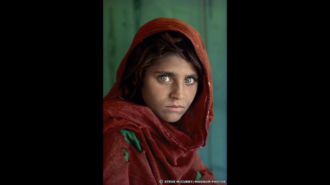 Niña afgana, Peshawar, Pakistán, 1984. Steve McCurry/Magnum Photos