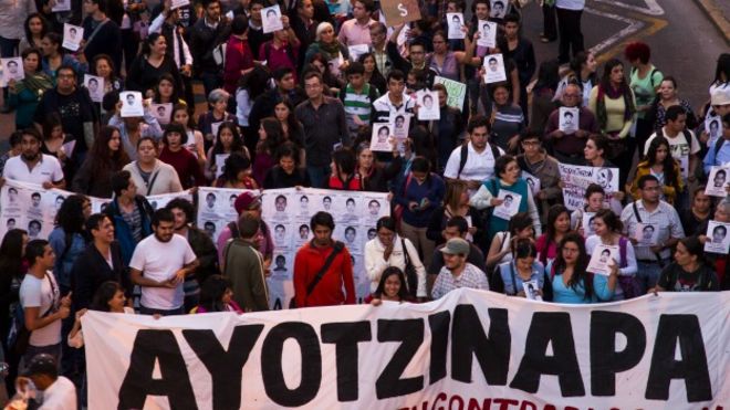 Protesta en Guadalajara, Jalisco, por la desaparición de estudiantes de Ayotzinapa. Foto: AFP/Getty